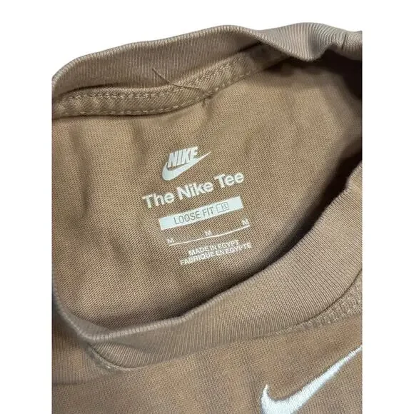 Nike Sportswear Essential Boxy T-Shirt TAN Medium - Picture 3 of 5